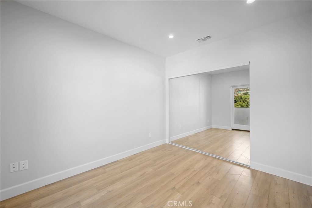 7Bdb0Ef7 Bfe3 46C3 8Bd8 4D6231C9D326 357 Harvey Drive #103, Glendale, Ca 91206 &Lt;Span Style='BackgroundColor:transparent;Padding:0Px;'&Gt; &Lt;Small&Gt; &Lt;I&Gt; &Lt;/I&Gt; &Lt;/Small&Gt;&Lt;/Span&Gt;