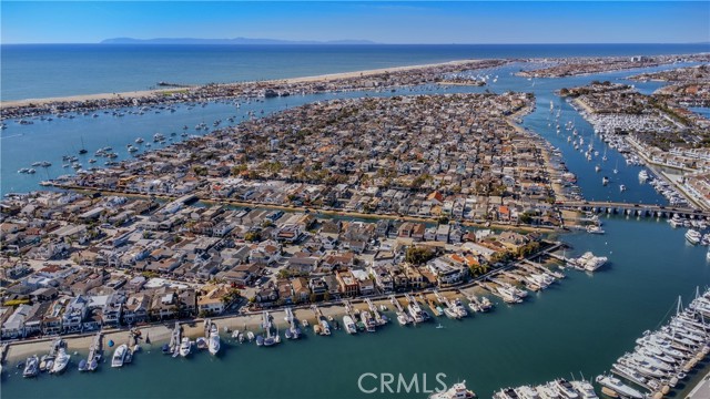 Detail Gallery Image 52 of 55 For 317 E Bay Front, Newport Beach,  CA 92662 - 3 Beds | 3/1 Baths