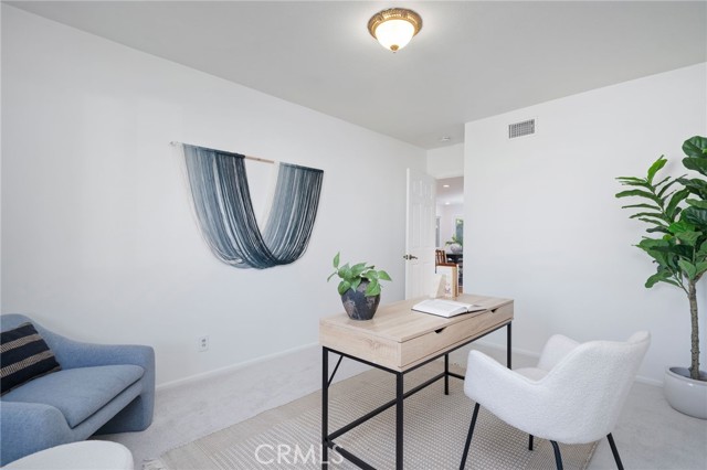3273 Indiana Ave, Costa Mesa CA: https://media.crmls.org/medias/7bdb1dec-feb0-440d-9bae-ce27703ca4ef.jpg