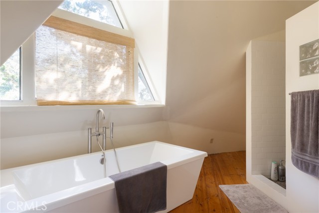 4878 Casitas Pass Road, Ojai CA: https://media.crmls.org/medias/7bdb3ef7-c393-418d-a8eb-6e70bff529b8.jpg