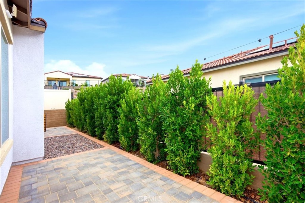 MLS #OC25225065 image #26