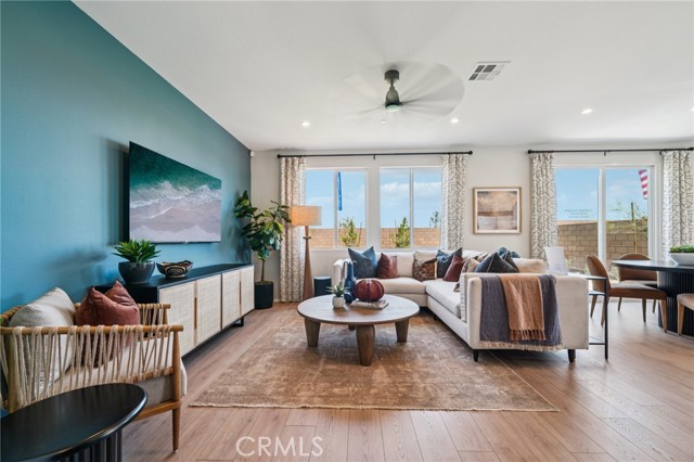 Detail Gallery Image 7 of 39 For 15442 Thundercloud Ln, Victorville,  CA 92394 - 3 Beds | 2/1 Baths