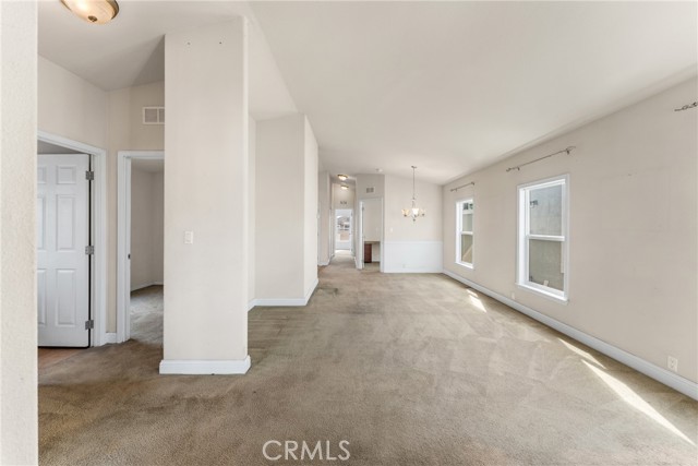 Detail Gallery Image 4 of 25 For 632 W Romneya, Anaheim,  CA 92801 - 3 Beds | 2 Baths