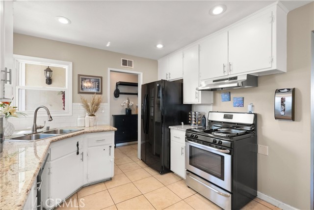 Detail Gallery Image 13 of 33 For 7766 Cassia Ave, Riverside,  CA 92504 - 4 Beds | 2 Baths