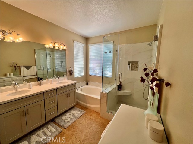 Detail Gallery Image 12 of 21 For 28621 Pensthorpe Cir, Menifee,  CA 92584 - 3 Beds | 2/1 Baths