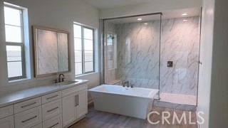 https://media.crmls.org/medias/7be099b2-7b44-4c29-b1db-5a0b2c3c4ec3.jpg?preset=X-Large