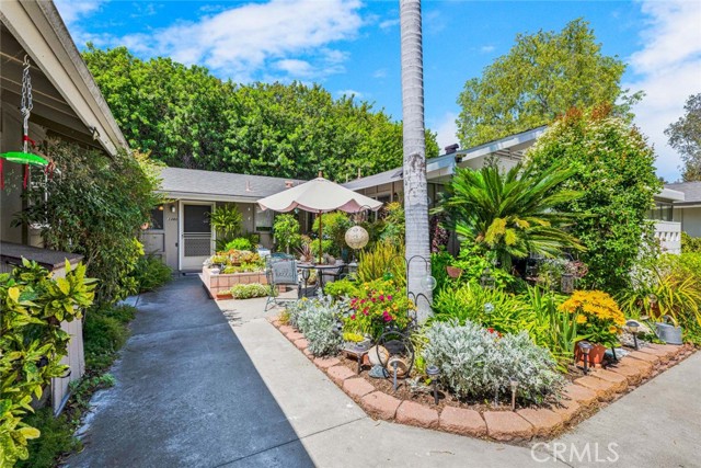 Detail Gallery Image 20 of 31 For 336 Avenida Sevilla #B,  Laguna Woods,  CA 92637 - 2 Beds | 1/1 Baths