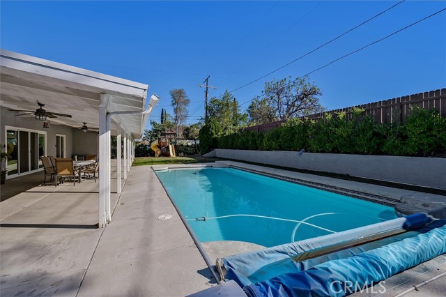 Detail Gallery Image 60 of 65 For 24216 Calvert St, Woodland Hills,  CA 91367 - 5 Beds | 3/1 Baths