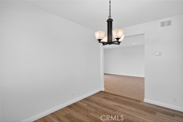 Detail Gallery Image 15 of 56 For 5532 E Vista Del Este, Anaheim,  CA 92807 - 2 Beds | 1/1 Baths