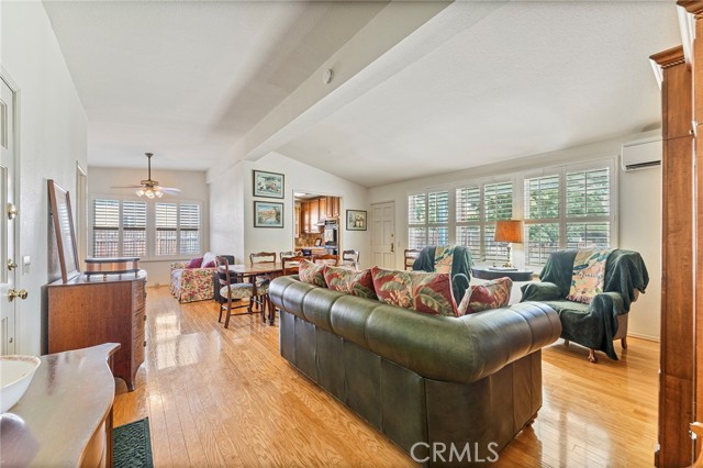 1908 E Walnut Creek Parkway, West Covina CA: https://media.crmls.org/medias/7be3dfe9-696f-4c18-b960-200b891982bf.jpg