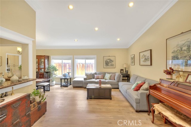 Image 3 of 52 For 10644 Claridge Place