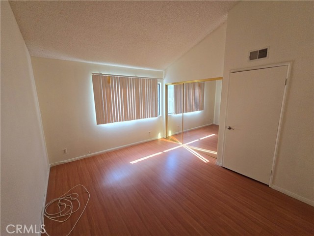 Detail Gallery Image 18 of 21 For 22865 Del Valle St #1,  Woodland Hills,  CA 91364 - 2 Beds | 2/1 Baths