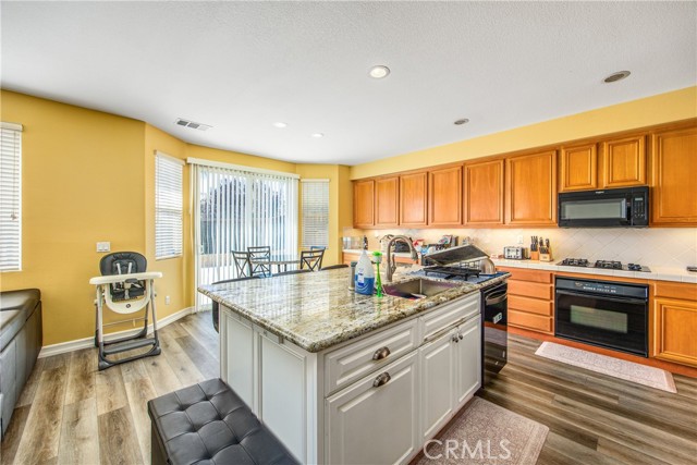 Detail Gallery Image 14 of 48 For 11223 Coody Court, Beaumont,  CA 92223 - 3 Beds | 2/1 Baths