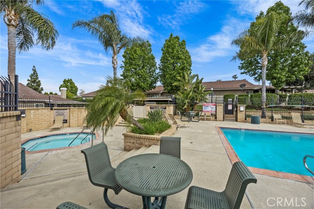 Detail Gallery Image 33 of 43 For 860 Tangerine, Corona,  CA 92879 - 2 Beds | 1 Baths