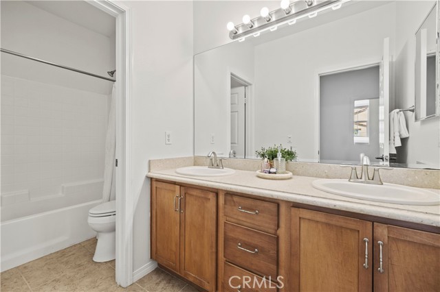 28507 Herrera Street, Valencia CA: https://media.crmls.org/medias/7be4d291-0a0a-4317-944b-674555e52b7f.jpg