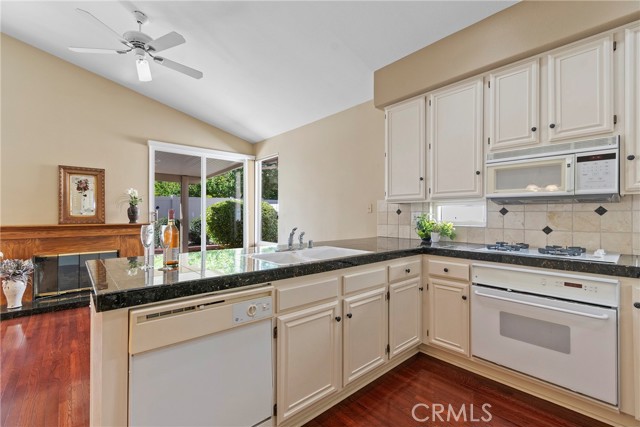 Detail Gallery Image 15 of 37 For 5072 Mission Hills Dr, Banning,  CA 92220 - 2 Beds | 2 Baths