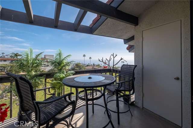 Detail Gallery Image 12 of 31 For 2205 W 25th St #6,  San Pedro,  CA 90732 - 3 Beds | 3 Baths