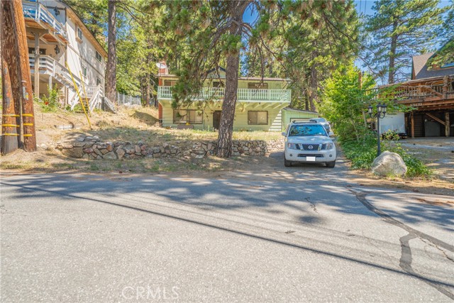 Detail Gallery Image 3 of 27 For 31776 Panorama Dr, Running Springs,  CA 92382 - 4 Beds | 2 Baths