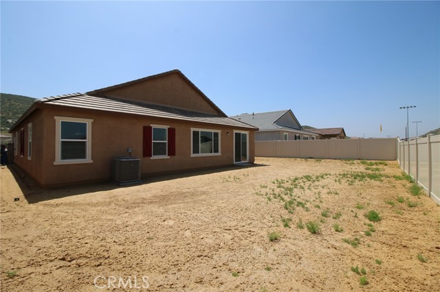 28322 Hopscotch Drive, Menifee CA: https://media.crmls.org/medias/7be60690-7d16-43a7-8b72-665eb4a05669.jpg