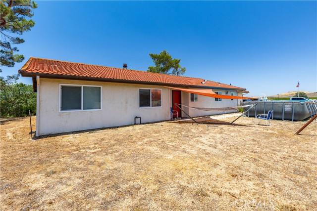 4950 Union Rd, Paso Robles CA: https://media.crmls.org/medias/7be68cb8-afb0-48a3-95fe-f255c1f70b37.jpg