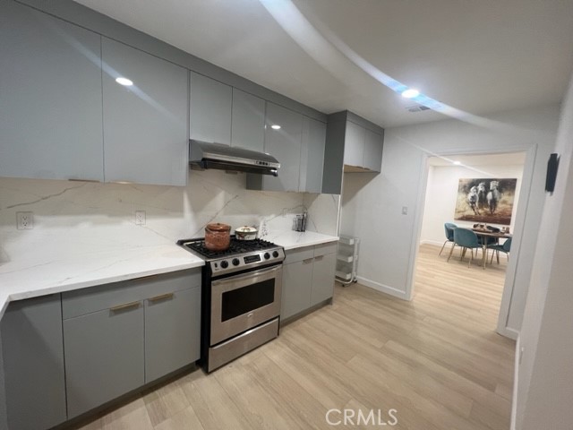 https://media.crmls.org/medias/7be69dd1-06dd-40fd-8a9a-0a2524903e44.jpg?preset=X-Large