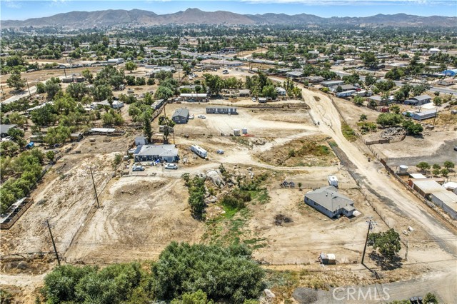 Detail Gallery Image 6 of 27 For 23475 Stafford St, Perris,  CA 92570 - 4 Beds | 2 Baths