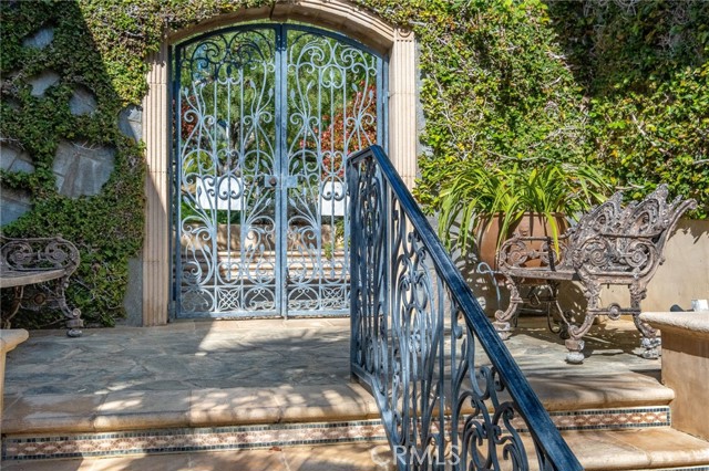 71 Marguerite, Rancho Palos Verdes, California 90275, 4 Bedrooms Bedrooms, 0 ,4 BathroomsBathrooms,Residential,For Sale,Marguerite,0,PV26024119