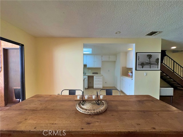 Detail Gallery Image 11 of 50 For 4177 Manhattan Beach Blvd., Lawndale,  CA 90260 - 3 Beds | 3 Baths