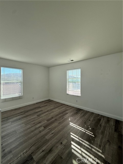 Detail Gallery Image 4 of 16 For 3447 White Sand Ct, Perris,  CA 92570 - 4 Beds | 2/1 Baths