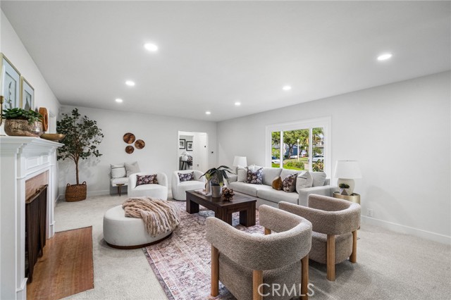 Image 3 of 45 For 2314 Oakmont Avenue