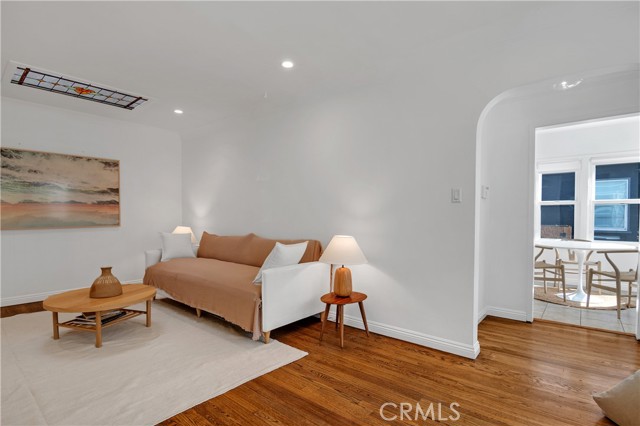 3780 Beethoven Street, Los Angeles CA: https://media.crmls.org/medias/7beae0d5-f3e7-4169-9570-95d489f13271.jpg