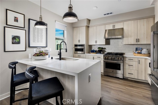 Detail Gallery Image 6 of 22 For 4214 Jasmine Ln, Arcadia,  CA 91006 - 2 Beds | 2/1 Baths