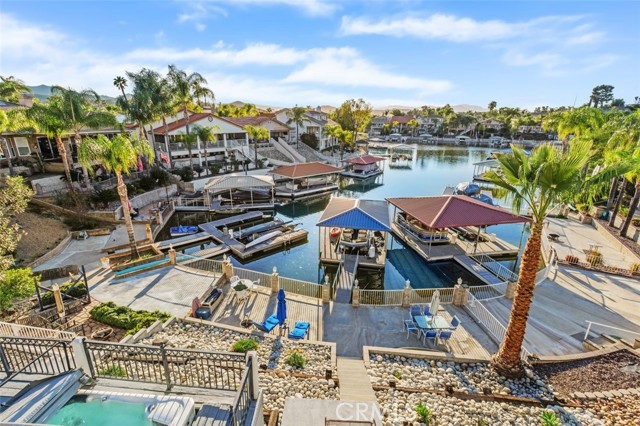 Detail Gallery Image 24 of 38 For 30249 Point Marina Dr, Canyon Lake,  CA 92587 - 3 Beds | 2/1 Baths