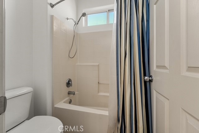 Detail Gallery Image 33 of 44 For 2828 Augusta, Santa Ana,  CA 92706 - 5 Beds | 4 Baths