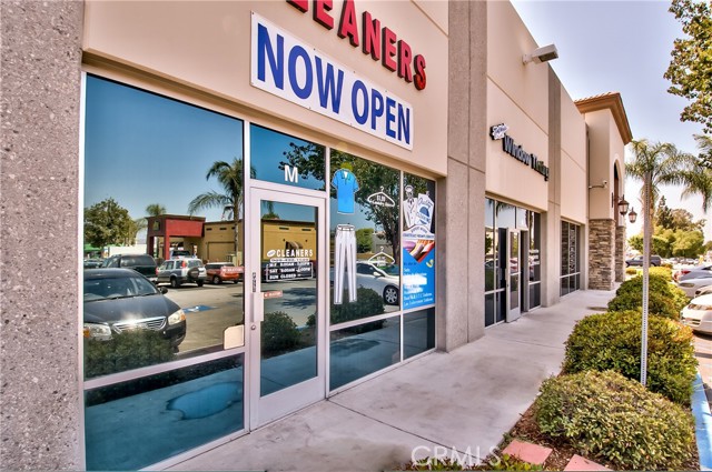 13641 Central Avenue, Chino, California 91710, ,Commercial Lease,For Rent,13641 Central Avenue,CRIV25134593