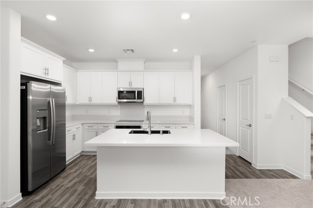 Detail Gallery Image 16 of 30 For 2753 E Amberley Privado, Ontario,  CA 91762 - 3 Beds | 2/1 Baths