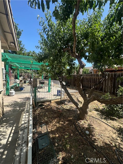 1612 Via Colabria, Gustine CA: https://media.crmls.org/medias/7bed767f-3378-43a7-8b16-99780b1f94e3.jpg