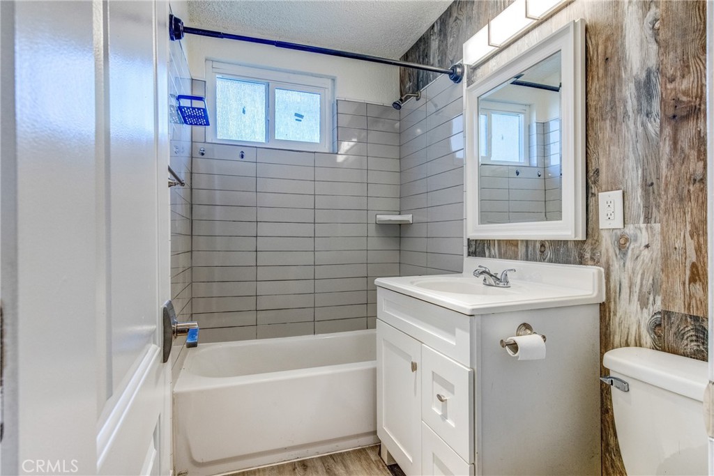 MLS #WS25114828 image #4