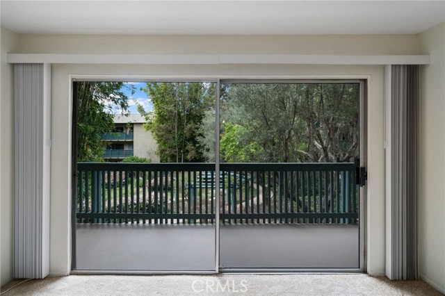 Detail Gallery Image 5 of 46 For 576 N Bellflower Bld #236,  Long Beach,  CA 90814 - 2 Beds | 2 Baths