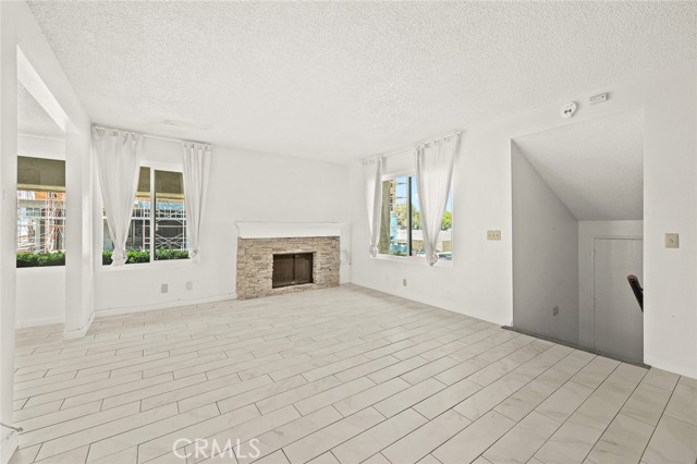 Detail Gallery Image 8 of 35 For 204 E Bay State St a,  Alhambra,  CA 91801 - 3 Beds | 3 Baths