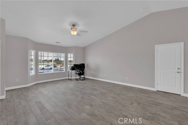 Detail Gallery Image 28 of 61 For 11347 Topaz Rd, Victorville,  CA 92392 - 4 Beds | 2 Baths
