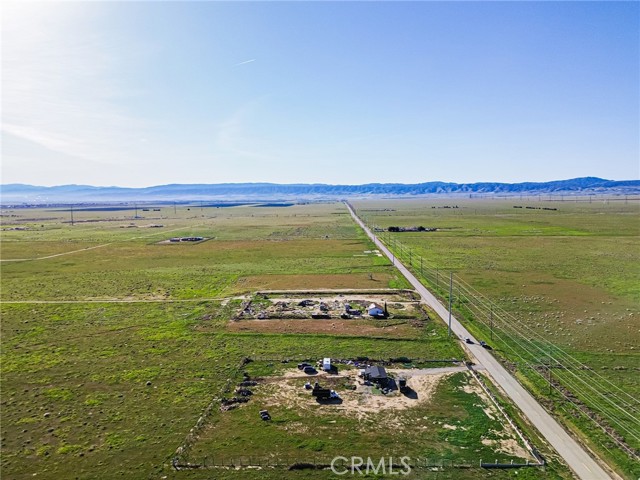 Image 19 of 39 For 49858 110th Street