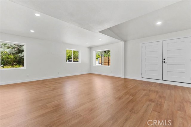 Detail Gallery Image 8 of 58 For 14153 Lake Bld, Shasta Lake,  CA 96019 - 5 Beds | 2 Baths