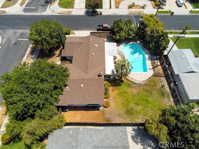 17142 Tuba Street, Northridge CA: https://media.crmls.org/medias/7bee9799-1fad-4504-8033-611ef5a7526e.jpg