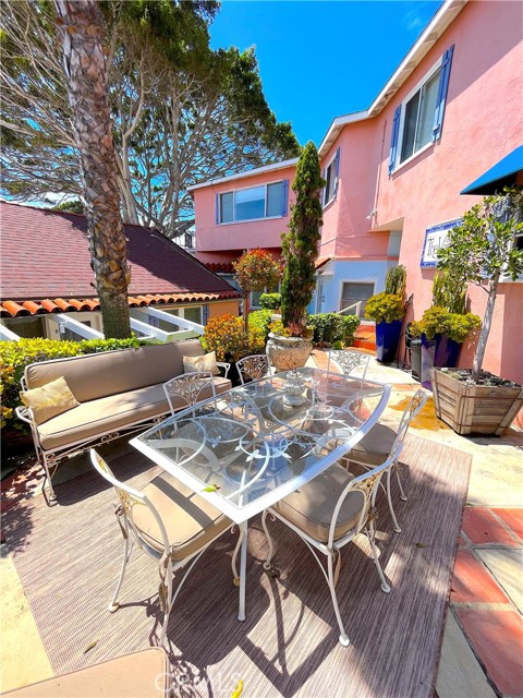 Detail Gallery Image 19 of 25 For 212 N Coast Hwy #6,  Laguna Beach,  CA 92651 - 1 Beds | 1 Baths