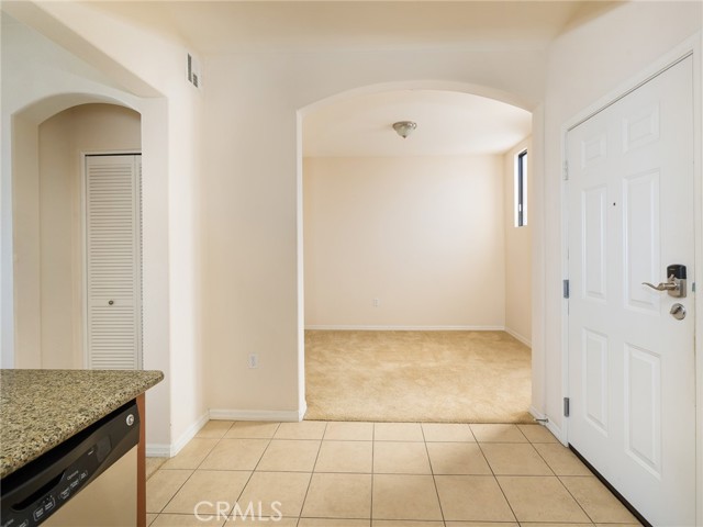 Detail Gallery Image 9 of 28 For 2001 Artesia Bld #413,  Redondo Beach,  CA 90278 - 1 Beds | 1 Baths