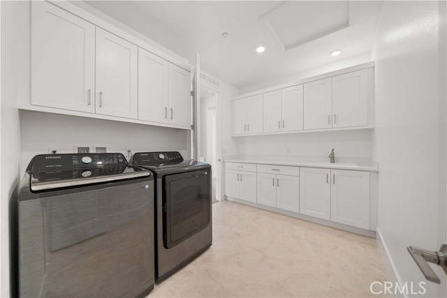 270 Sora, Irvine CA: https://media.crmls.org/medias/7bf00889-7c77-4a77-9a6b-51967a9859ab.jpg