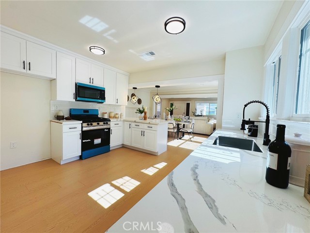 Detail Gallery Image 15 of 22 For 4715 5th Ave, Los Angeles,  CA 90043 - 4 Beds | 2 Baths