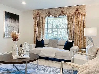2101 Eadbury Avenue, Rowland Heights CA: https://media.crmls.org/medias/7bf1bd89-b28b-462d-a395-97920e19dd88.jpg