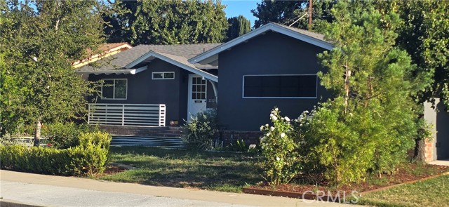 22128 Burton Street, Canoga Park CA: https://media.crmls.org/medias/7bf20e11-fb36-4f7f-927d-1b23361a110c.jpg